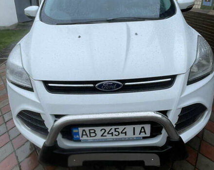 Белый Форд Куга, объемом двигателя 2 л и пробегом 301 тыс. км за 12400 $, фото 1 на Automoto.ua