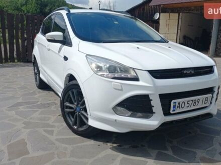 Білий Форд Куга, об'ємом двигуна 2 л та пробігом 305 тис. км за 13000 $, фото 1 на Automoto.ua