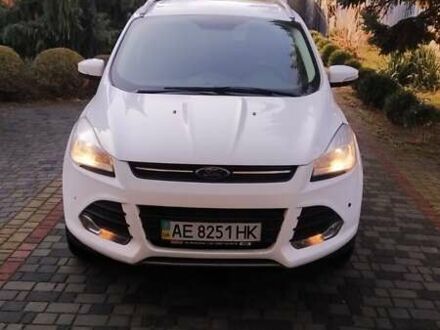 Форд Куга 2013 у Дніпро (Дніпропетровську) на Automoto.ua Білий Форд Куга, об'ємом двигуна 2 л та пробігом 148 тис. км за 12900 $, фото 1 на Automoto.ua
