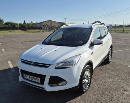 Белый Форд Куга, объемом двигателя 2 л и пробегом 198 тыс. км за 12000 $, фото 1 на Automoto.ua