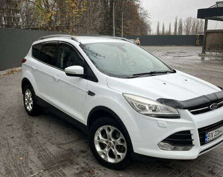 Белый Форд Куга, объемом двигателя 2 л и пробегом 213 тыс. км за 12300 $, фото 1 на Automoto.ua