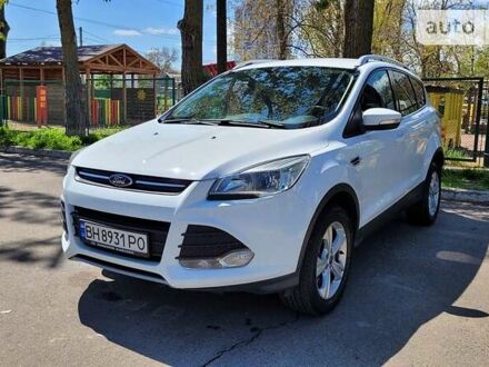 Форд Куга 2013 в Одессе на Automoto.ua Белый Форд Куга, объемом двигателя 2 л и пробегом 78 тыс. км за 15200 $, фото 1 на Automoto.ua