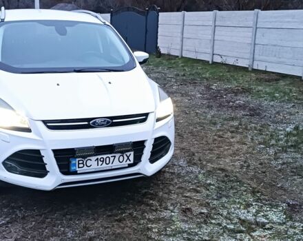 Білий Форд Куга, об'ємом двигуна 2 л та пробігом 265 тис. км за 12300 $, фото 1 на Automoto.ua