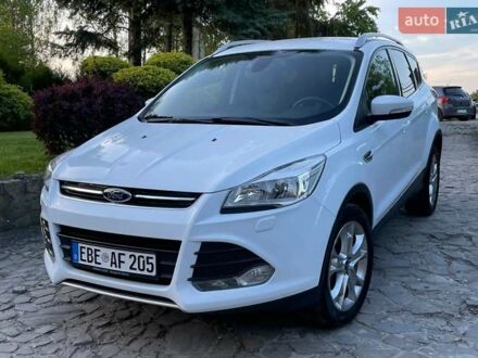 Форд Куга 2013 в Полтаве на Automoto.ua Белый Форд Куга, объемом двигателя 2 л и пробегом 187 тыс. км за 11000 $, фото 1 на Automoto.ua
