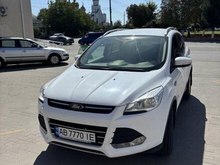 Форд Куга 2013 в Виннице на Automoto.ua Белый Форд Куга, объемом двигателя 2 л и пробегом 199 тыс. км за 13800 $, фото 1 на Automoto.ua