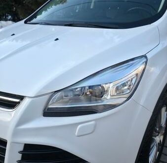 Белый Форд Куга, объемом двигателя 2 л и пробегом 118 тыс. км за 14500 $, фото 1 на Automoto.ua