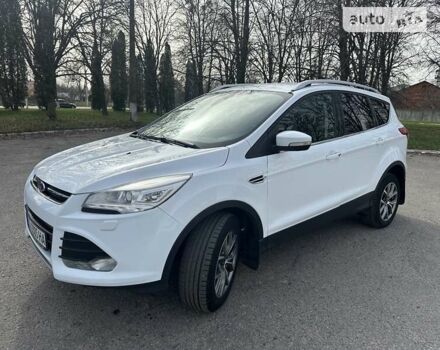 Белый Форд Куга, объемом двигателя 2 л и пробегом 170 тыс. км за 13600 $, фото 1 на Automoto.ua
