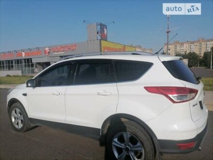 Форд Куга 2013 у Кривому Розі на Automoto.ua Білий Форд Куга, об'ємом двигуна 2 л та пробігом 110 тис. км за 14000 $, фото 1 на Automoto.ua