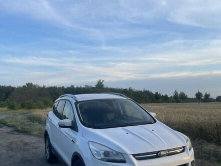 Белый Форд Куга, объемом двигателя 2 л и пробегом 205 тыс. км за 12500 $, фото 1 на Automoto.ua