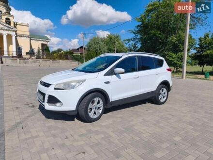 Білий Форд Куга, об'ємом двигуна 2 л та пробігом 204 тис. км за 10000 $, фото 1 на Automoto.ua