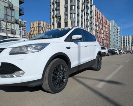 Білий Форд Куга, об'ємом двигуна 2 л та пробігом 202 тис. км за 13788 $, фото 1 на Automoto.ua