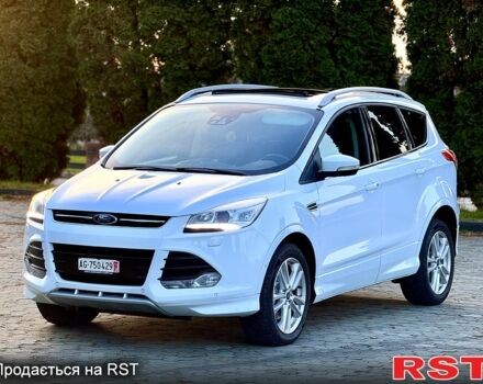 Белый Форд Куга, объемом двигателя 2 л и пробегом 208 тыс. км за 16499 $, фото 1 на Automoto.ua