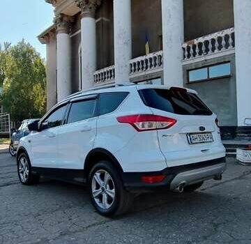 Белый Форд Куга, объемом двигателя 2 л и пробегом 203 тыс. км за 12300 $, фото 1 на Automoto.ua