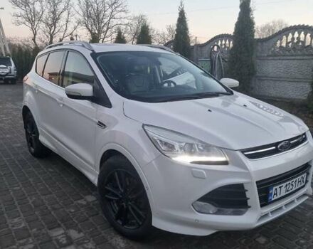 Белый Форд Куга, объемом двигателя 2 л и пробегом 224 тыс. км за 14600 $, фото 1 на Automoto.ua