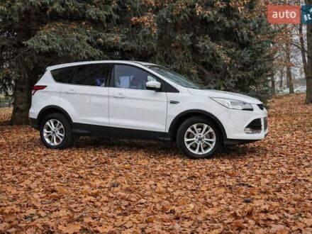 Білий Форд Куга, об'ємом двигуна 2 л та пробігом 127 тис. км за 13500 $, фото 1 на Automoto.ua