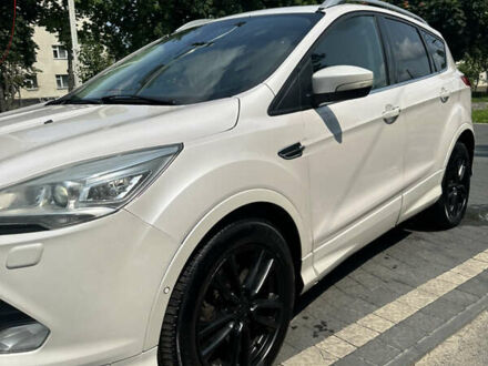 Форд Куга 2014 у Івано-Франківську на Automoto.ua Білий Форд Куга, об'ємом двигуна 2 л та пробігом 212 тис. км за 13700 $, фото 1 на Automoto.ua