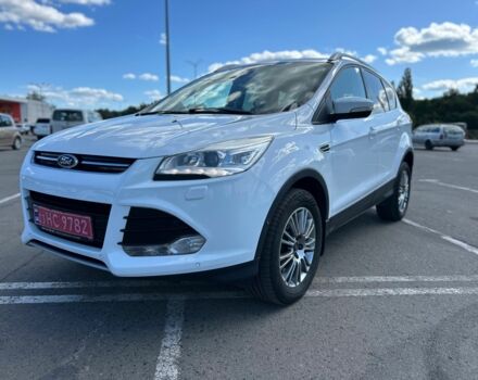 Белый Форд Куга, объемом двигателя 2 л и пробегом 199 тыс. км за 13500 $, фото 1 на Automoto.ua