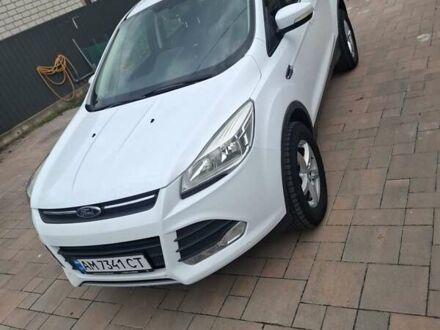 Белый Форд Куга, объемом двигателя 2 л и пробегом 183 тыс. км за 13500 $, фото 1 на Automoto.ua