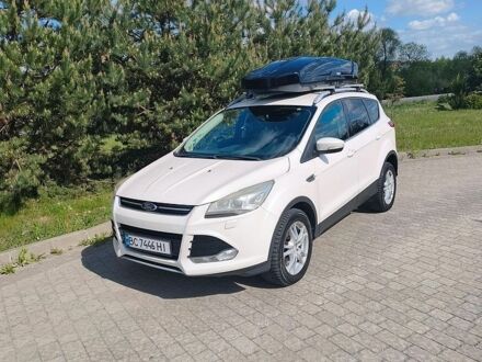 Белый Форд Куга, объемом двигателя 2 л и пробегом 287 тыс. км за 13000 $, фото 1 на Automoto.ua