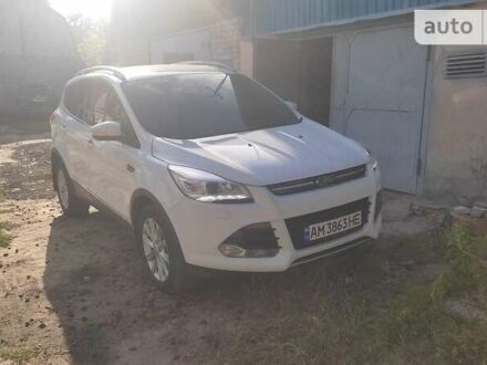 Форд Куга 2015 у Житомирі на Automoto.ua Білий Форд Куга, об'ємом двигуна 2 л та пробігом 209 тис. км за 16000 $, фото 1 на Automoto.ua