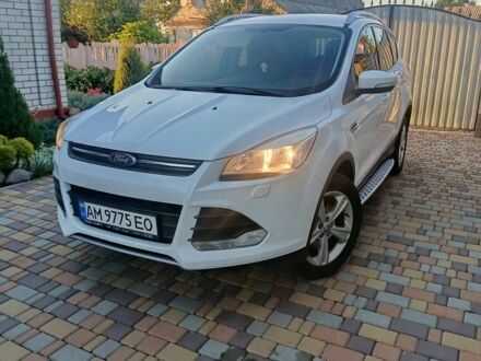 Білий Форд Куга, об'ємом двигуна 2 л та пробігом 255 тис. км за 10500 $, фото 1 на Automoto.ua