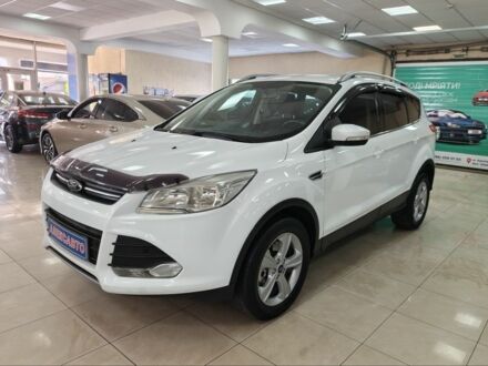 Білий Форд Куга, об'ємом двигуна 2 л та пробігом 191 тис. км за 9972 $, фото 1 на Automoto.ua
