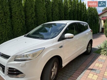 Белый Форд Куга, объемом двигателя 1.5 л и пробегом 98 тыс. км за 13400 $, фото 1 на Automoto.ua