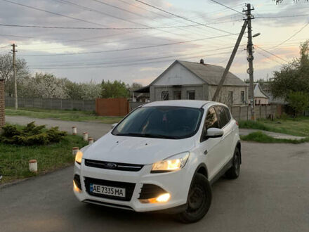 Форд Куга 2015 у Дніпро (Дніпропетровську) на Automoto.ua Білий Форд Куга, об'ємом двигуна 2 л та пробігом 297 тис. км за 11000 $, фото 1 на Automoto.ua