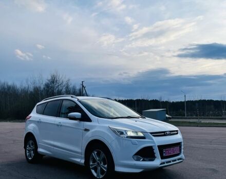 Белый Форд Куга, объемом двигателя 2 л и пробегом 262 тыс. км за 15500 $, фото 1 на Automoto.ua