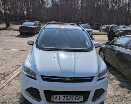 Белый Форд Куга, объемом двигателя 2 л и пробегом 86 тыс. км за 12409 $, фото 1 на Automoto.ua