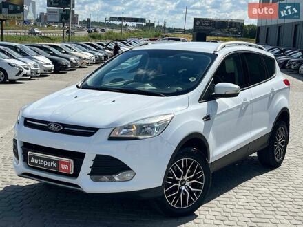 Белый Форд Куга, объемом двигателя 2 л и пробегом 115 тыс. км за 14490 $, фото 1 на Automoto.ua