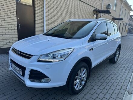 Форд Куга 2015 в Белой Церкве на Automoto.ua Белый Форд Куга, объемом двигателя 2 л и пробегом 165 тыс. км за 14200 $, фото 1 на Automoto.ua
