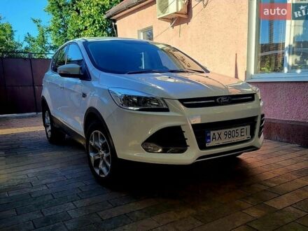 Белый Форд Куга, объемом двигателя 2 л и пробегом 65 тыс. км за 15500 $, фото 1 на Automoto.ua