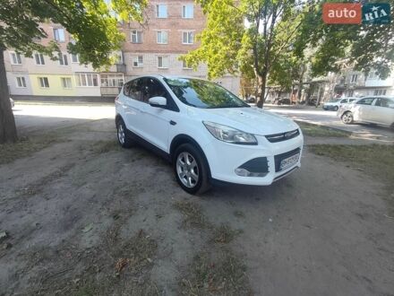 Білий Форд Куга, об'ємом двигуна 2 л та пробігом 235 тис. км за 13900 $, фото 1 на Automoto.ua