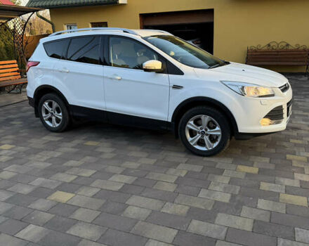 Белый Форд Куга, объемом двигателя 2 л и пробегом 125 тыс. км за 15000 $, фото 1 на Automoto.ua