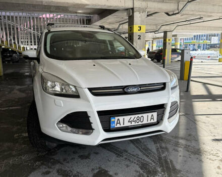 Белый Форд Куга, объемом двигателя 2 л и пробегом 167 тыс. км за 12599 $, фото 1 на Automoto.ua