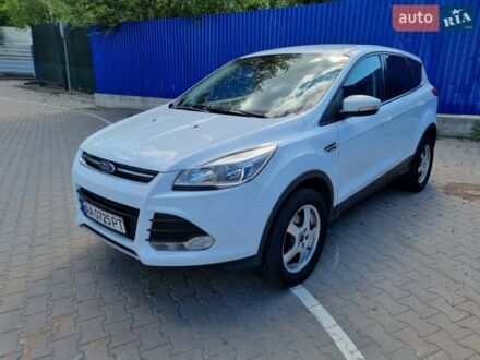 Білий Форд Куга, об'ємом двигуна 1.5 л та пробігом 239 тис. км за 12000 $, фото 1 на Automoto.ua