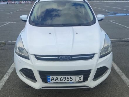 Белый Форд Куга, объемом двигателя 2 л и пробегом 222 тыс. км за 15703 $, фото 1 на Automoto.ua