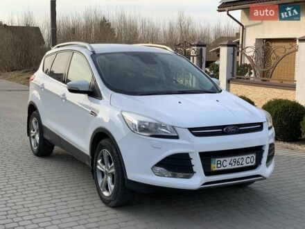 Форд Куга 2016 в Львове на Automoto.ua Белый Форд Куга, объемом двигателя 2 л и пробегом 139 тыс. км за 15150 $, фото 1 на Automoto.ua