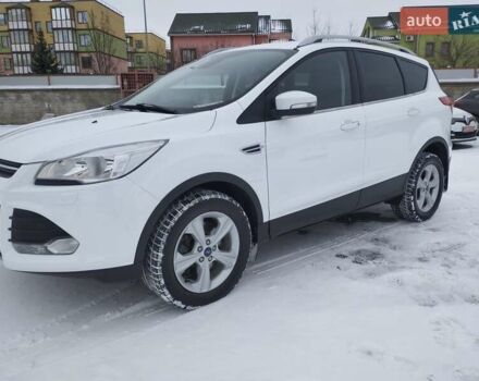 Белый Форд Куга, объемом двигателя 2 л и пробегом 82 тыс. км за 17500 $, фото 1 на Automoto.ua