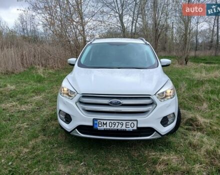 Белый Форд Куга, объемом двигателя 2 л и пробегом 231 тыс. км за 14200 $, фото 1 на Automoto.ua
