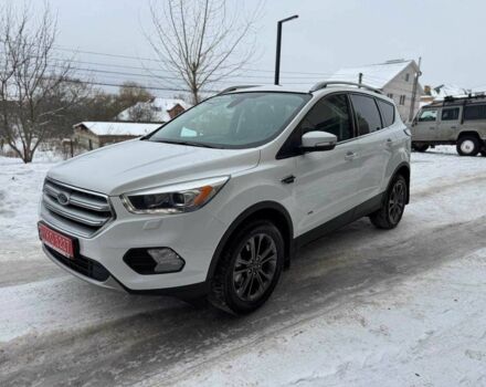 Белый Форд Куга, объемом двигателя 2 л и пробегом 164 тыс. км за 15500 $, фото 1 на Automoto.ua