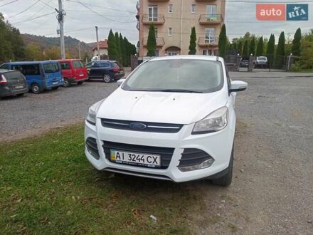 Белый Форд Куга, объемом двигателя 1.5 л и пробегом 173 тыс. км за 12100 $, фото 1 на Automoto.ua