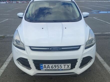 Белый Форд Куга, объемом двигателя 2 л и пробегом 222 тыс. км за 15700 $, фото 1 на Automoto.ua