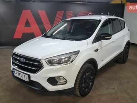 Форд Куга 2017 у Києві на Automoto.ua Білий Форд Куга, об'ємом двигуна 2 л та пробігом 200 тис. км за 13900 $, фото 1 на Automoto.ua