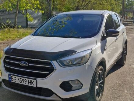 Белый Форд Куга, объемом двигателя 2 л и пробегом 268 тыс. км за 13100 $, фото 1 на Automoto.ua