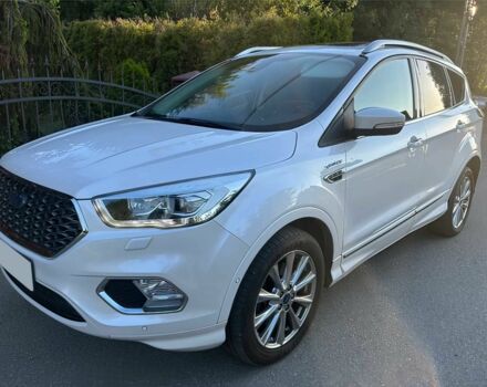 Білий Форд Куга, об'ємом двигуна 2 л та пробігом 117 тис. км за 8500 $, фото 1 на Automoto.ua