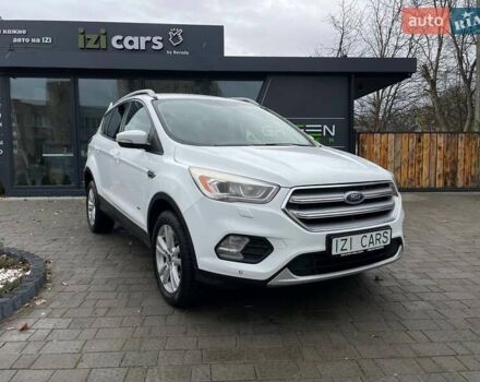 Білий Форд Куга, об'ємом двигуна 2 л та пробігом 193 тис. км за 14500 $, фото 1 на Automoto.ua