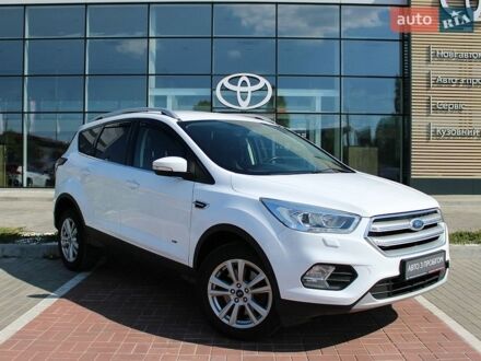 Белый Форд Куга, объемом двигателя 2 л и пробегом 160 тыс. км за 15900 $, фото 1 на Automoto.ua