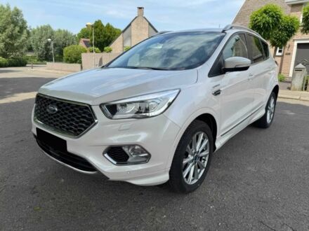 Форд Куга 2017 в Кривом Роге на Automoto.ua Белый Форд Куга, объемом двигателя 1.5 л и пробегом 52 тыс. км за 8670 $, фото 1 на Automoto.ua